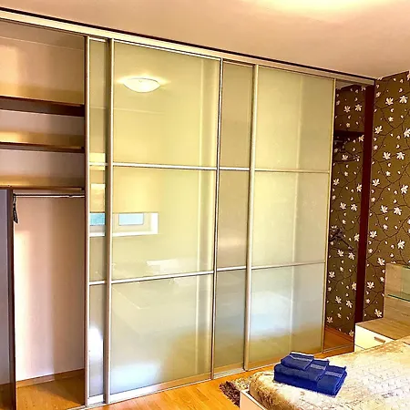 Lägenhet Centro Apartamentai Klaipėda